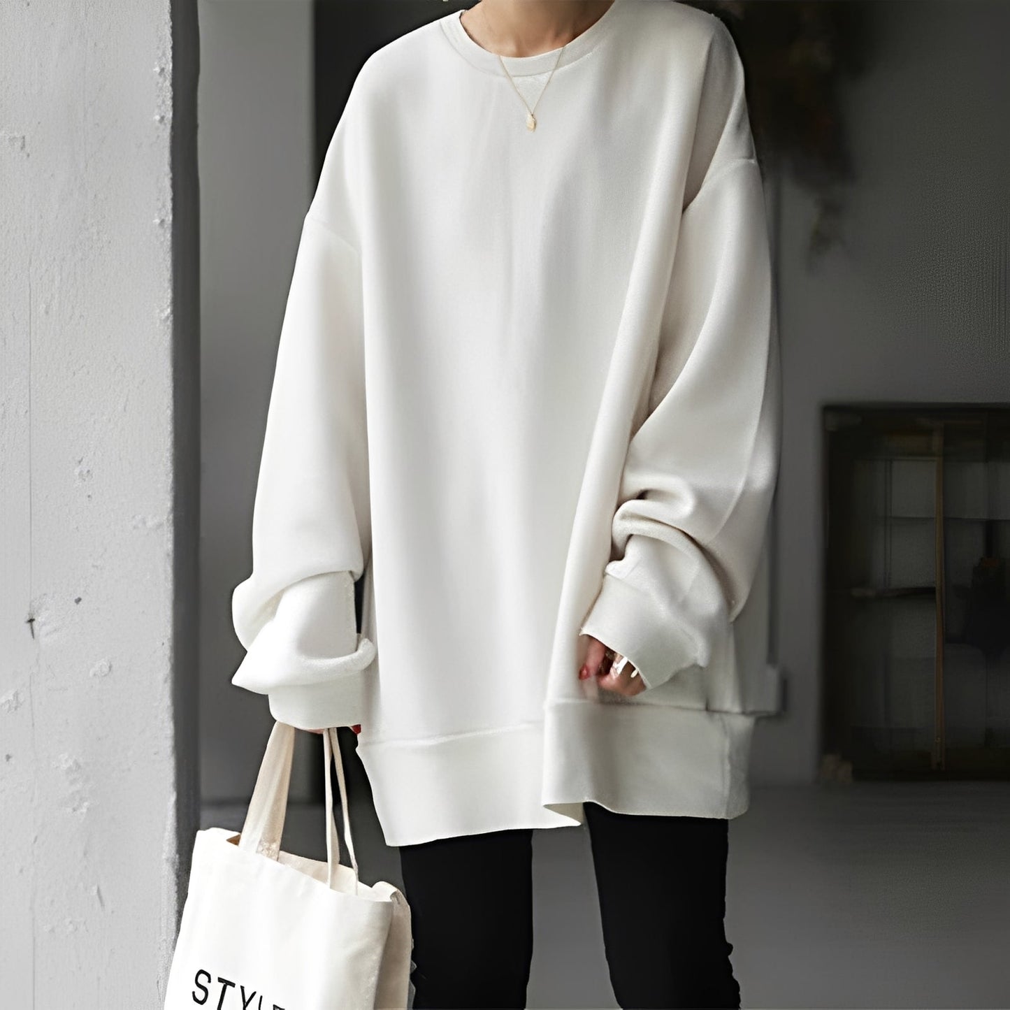 Andrina - Oversized svetr s kulatým výstřihem pro ženy