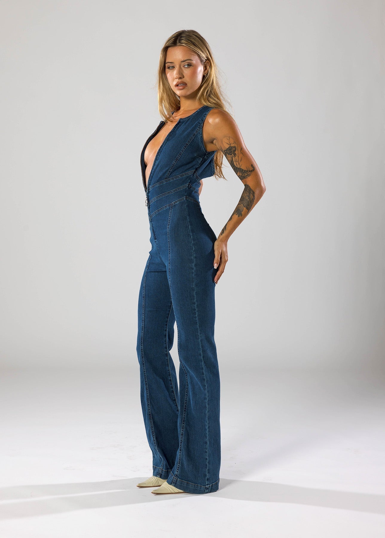 Vivienne – Overal z Denimu