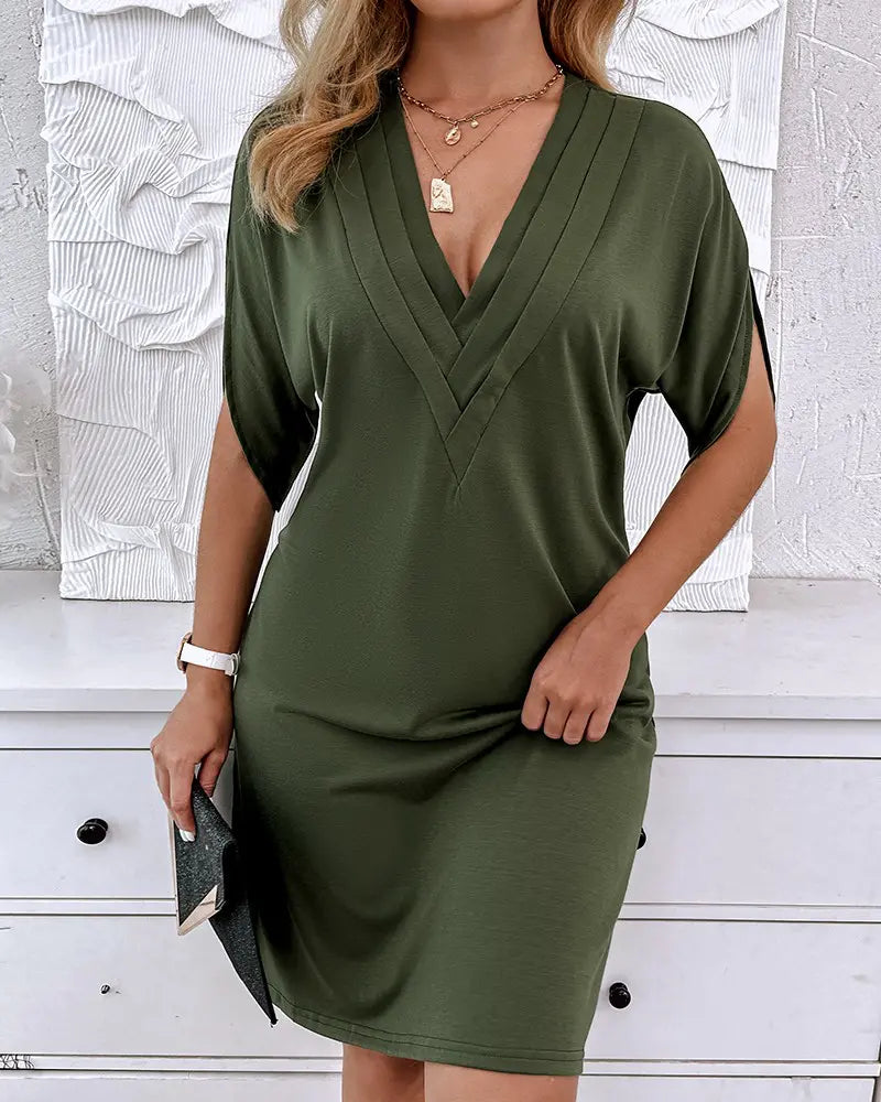 Valerie - Elegantní šaty s výstřihem do V a řasením