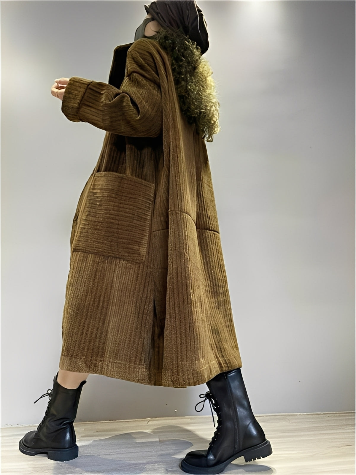 Alethea - Ležérní dlouhá manšestrová bunda s kapsami pro dámy