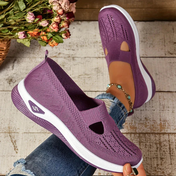 Phebe – Pohodlné Slip-Ons