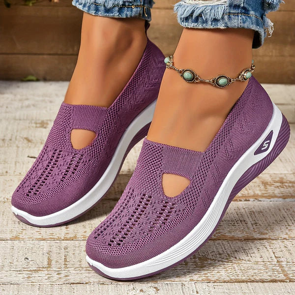 Phebe – Pohodlné Slip-Ons