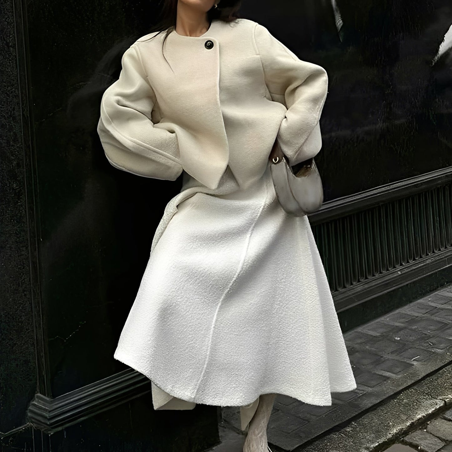 Beatrice - Elegantní krátký kabát z vlny pro dámy