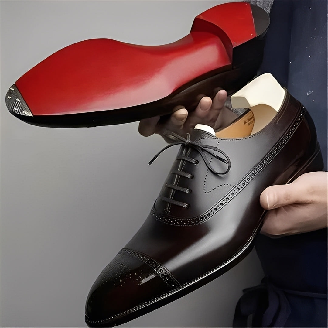 Fulton - Moderní formální kožené boty s brogue detaily pro muže