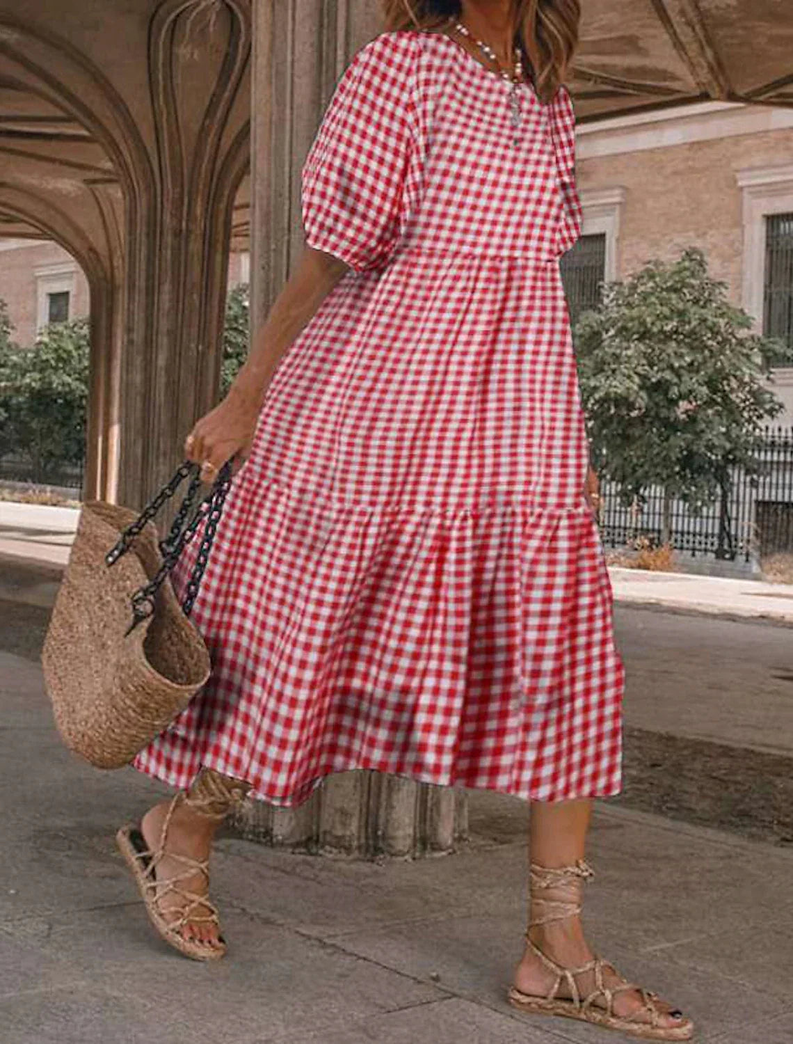 Donna - Elegantní a Pohodlné Šaty pro Každý Den