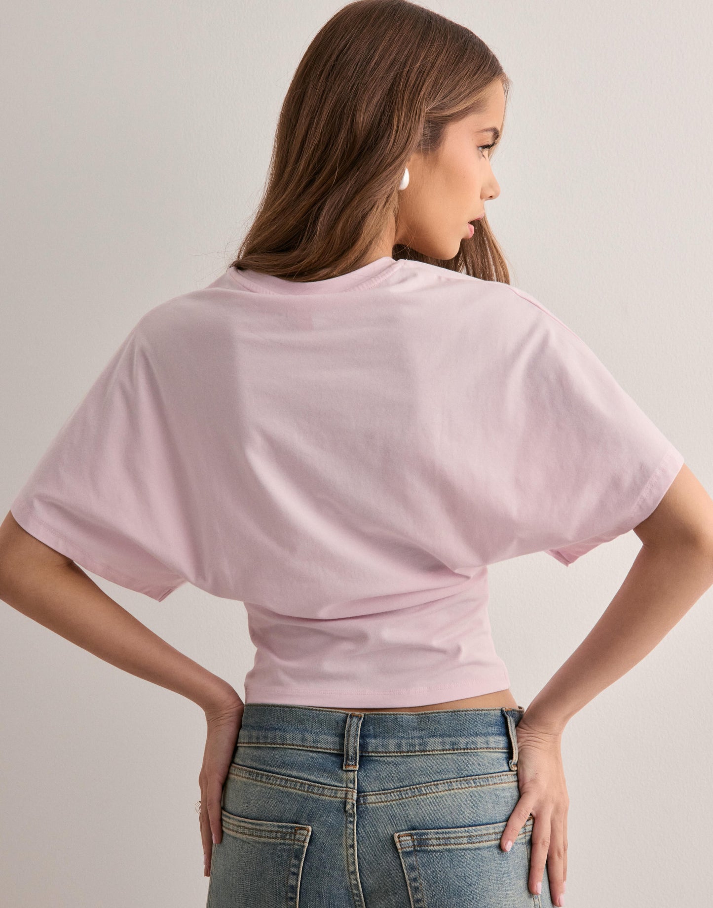 Leonie – Pohodlný Top s Elastickým Pásem