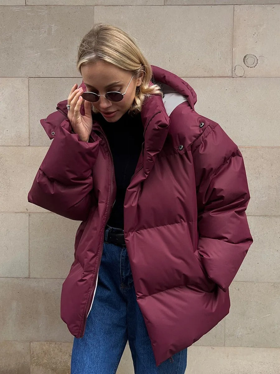 Nikole - Krátká, vycpaná kapucová bunda pro ženy