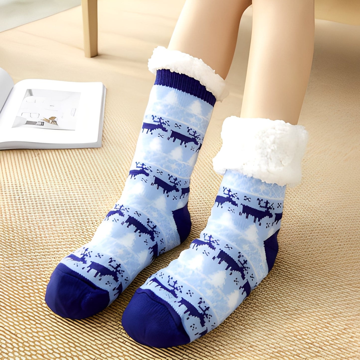 Clarice - Stylové středně dlouhé vánoční ponožky pro dámy