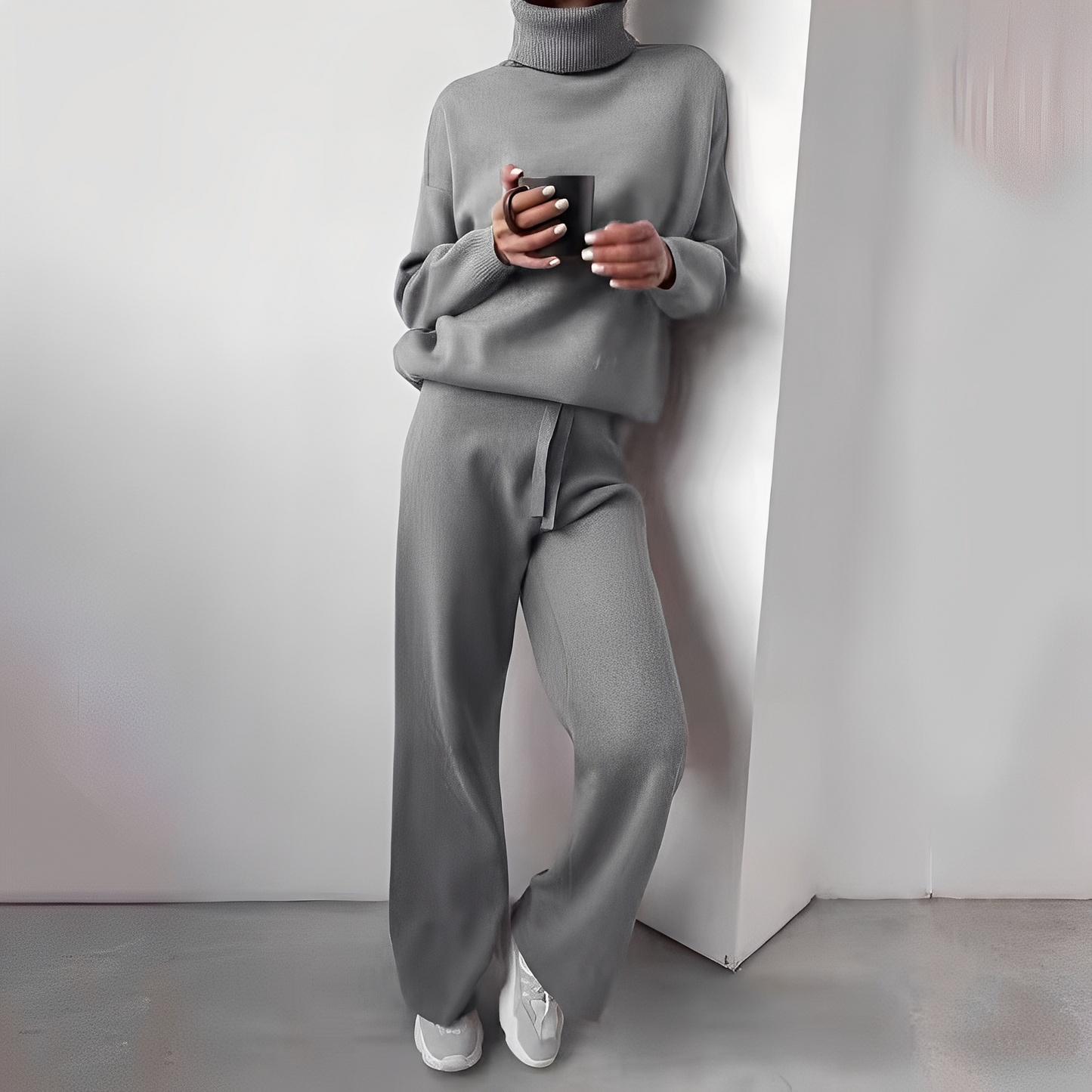 Kimberlee - Jednoduchá sada s vysokým límcem pro ženy