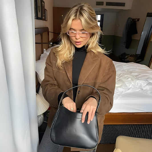 Laura - Klasická koženková bunda s reverzním límcem pro ženy