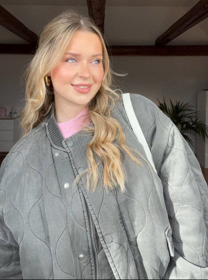 Sofia – Bunda Bomber Vycpaná