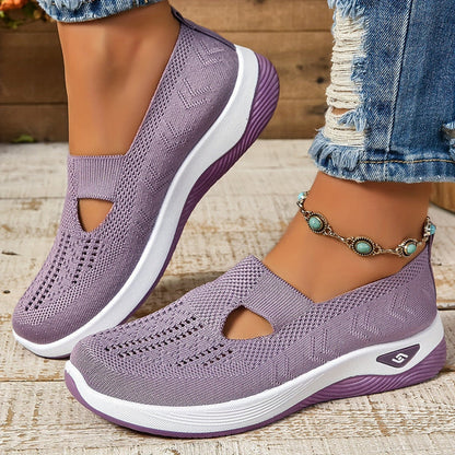 Phebe – Pohodlné Slip-Ons