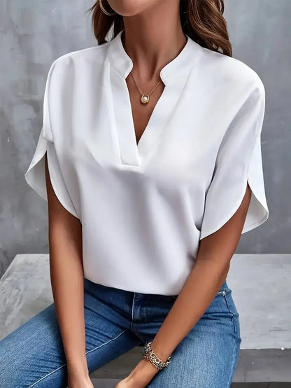 Isalie – Elegantní halenka s výstřihem do V se splývavou látkou