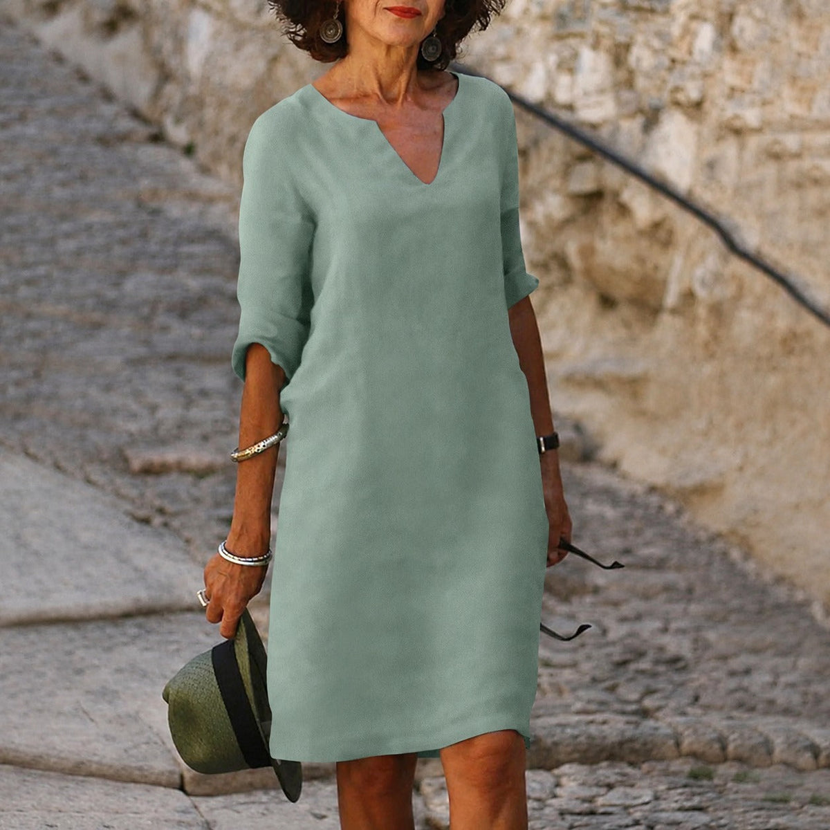 Sara - Elegantní, jednobarevné šaty