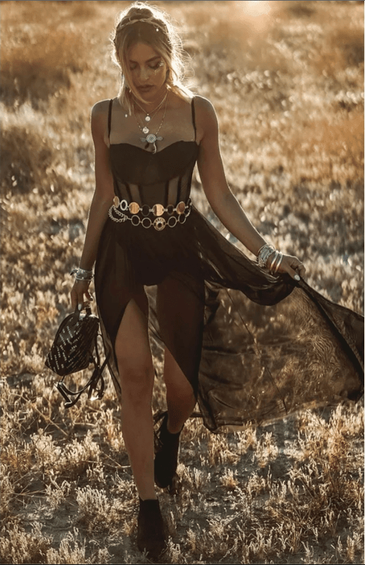 Belinda – Retro párty šaty s ženským šarmem