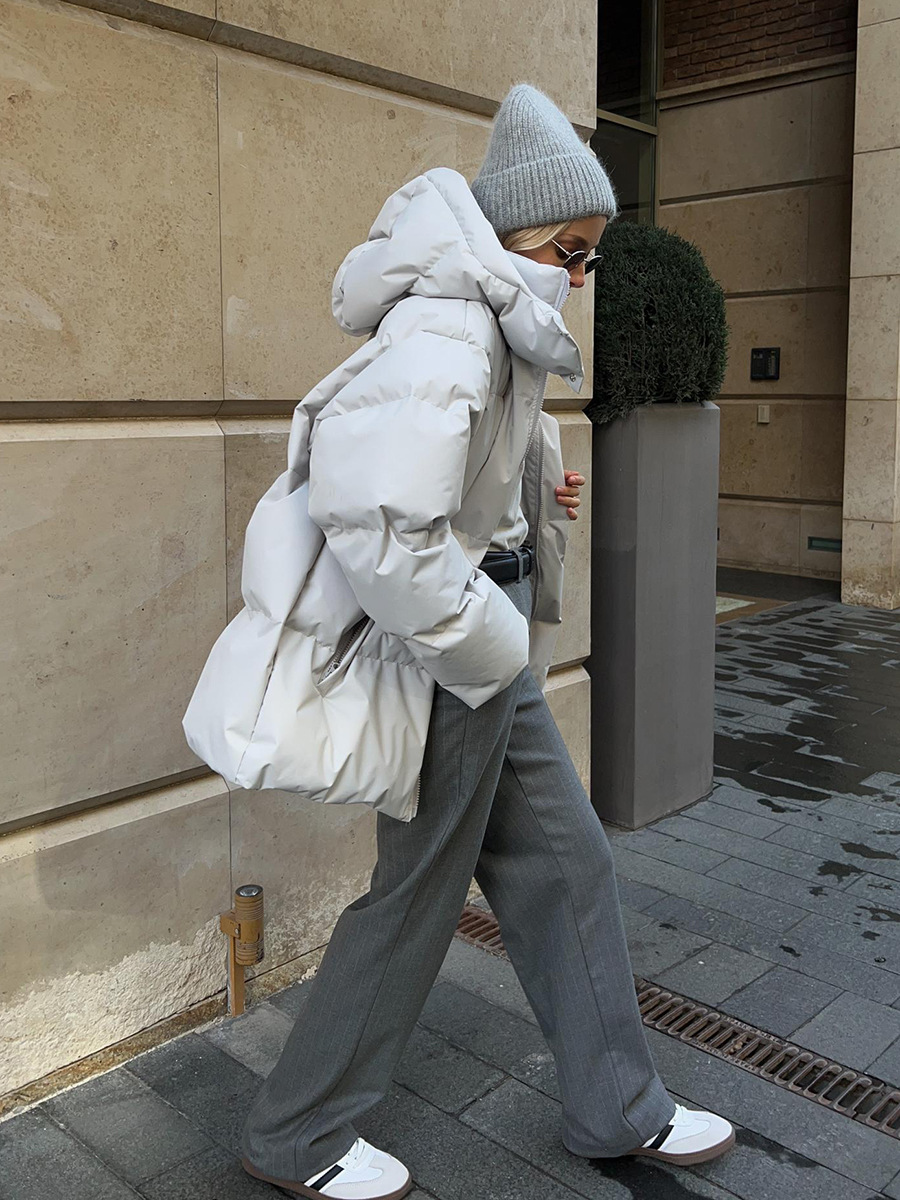 Natalia – Bunda s kapucí z dunového materiálu