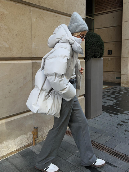 Natalia – Bunda s kapucí z dunového materiálu