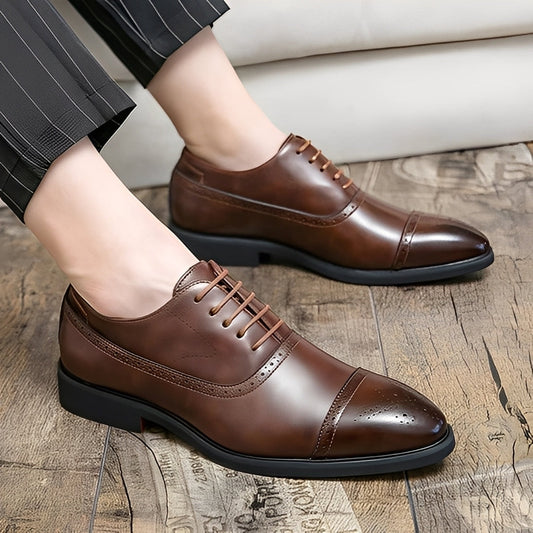 Fulton - Moderní formální kožené boty s brogue detaily pro muže